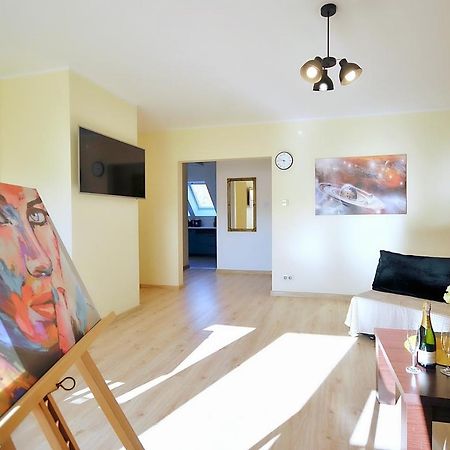 50 M Do Plazy Thobruk Apartamenty Piekna Dama Z Kolobrzegu エクステリア 写真