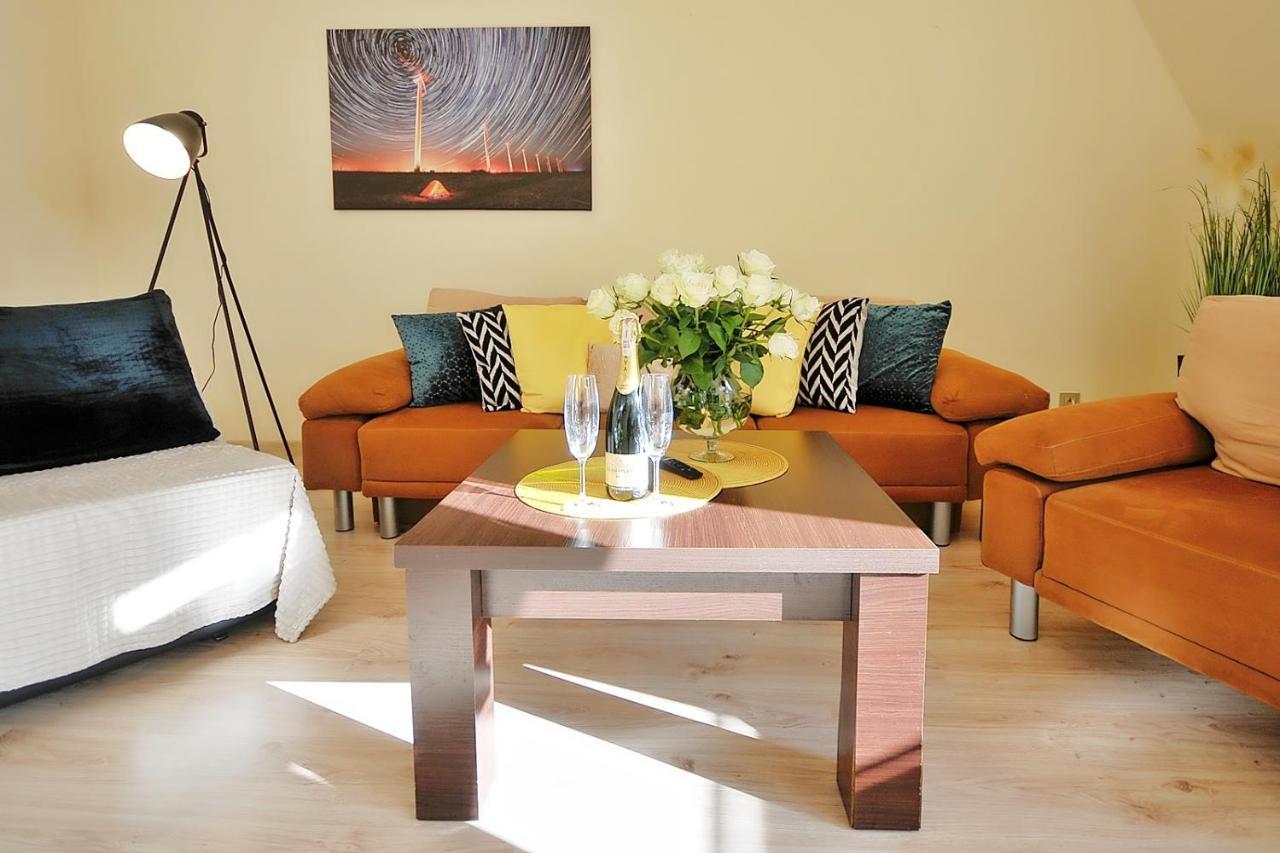 50 M Do Plazy Thobruk Apartamenty Piekna Dama Z Kolobrzegu エクステリア 写真