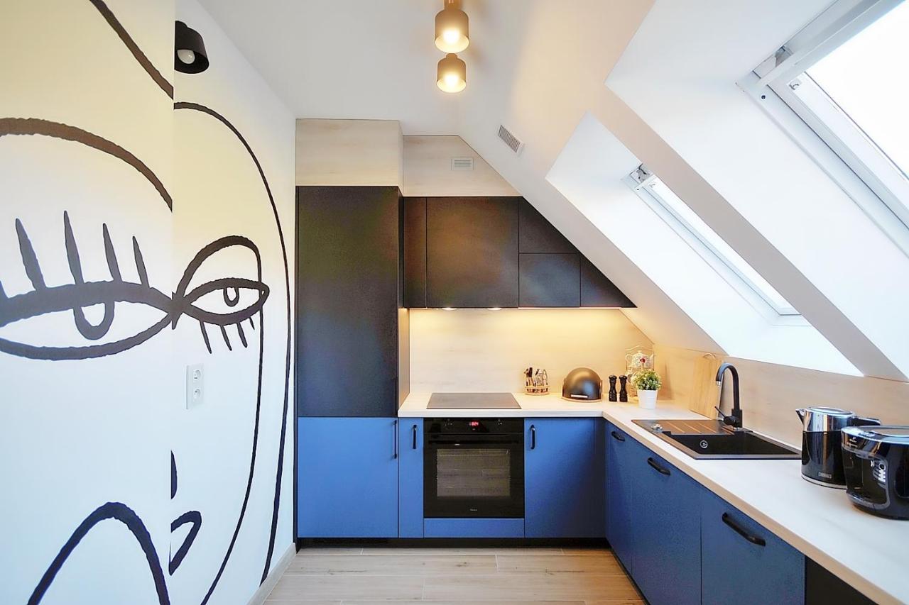 50 M Do Plazy Thobruk Apartamenty Piekna Dama Z Kolobrzegu エクステリア 写真