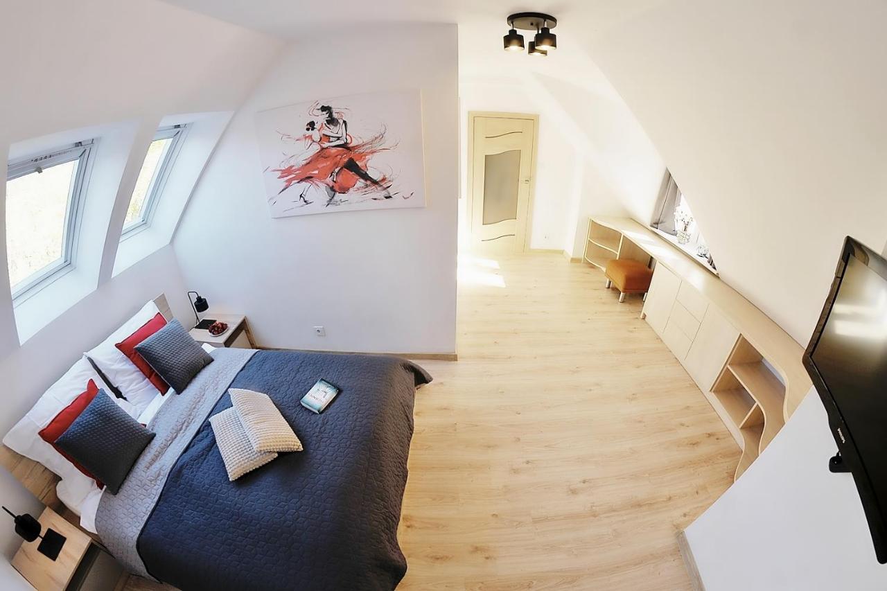 50 M Do Plazy Thobruk Apartamenty Piekna Dama Z Kolobrzegu エクステリア 写真