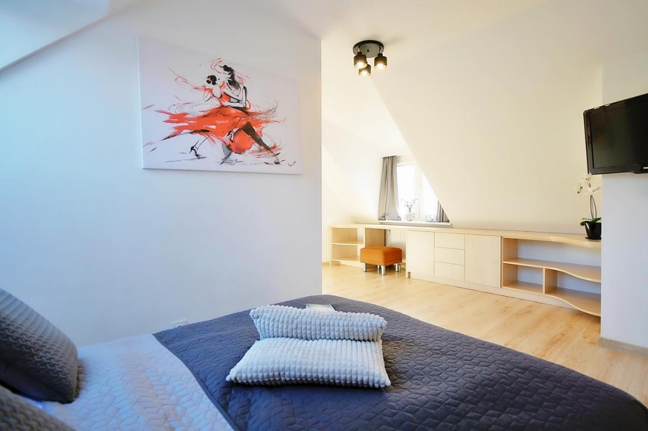 50 M Do Plazy Thobruk Apartamenty Piekna Dama Z Kolobrzegu エクステリア 写真